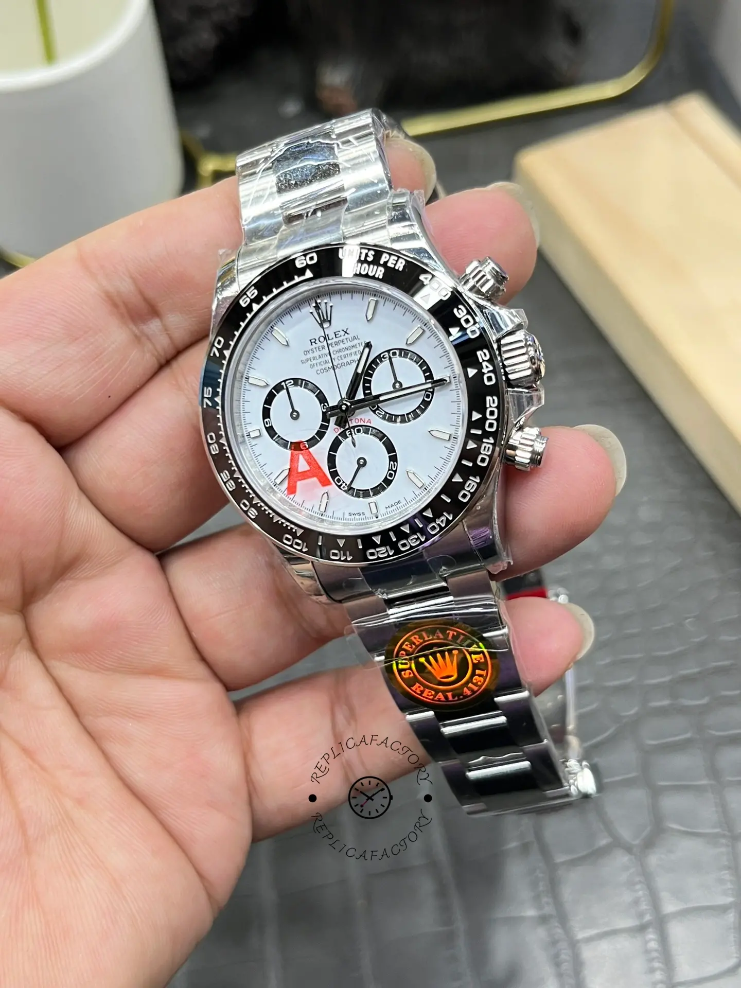 Rolex Cosmograph Daytona Oyster Oystersteel M126500ln 0001 40mm - House of Replica