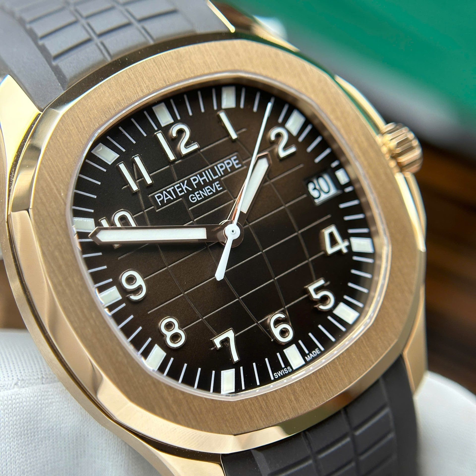 Patek Philippe Aquanaut 5167R Best Replica Watch Custom Like Auth 40mm - Top club