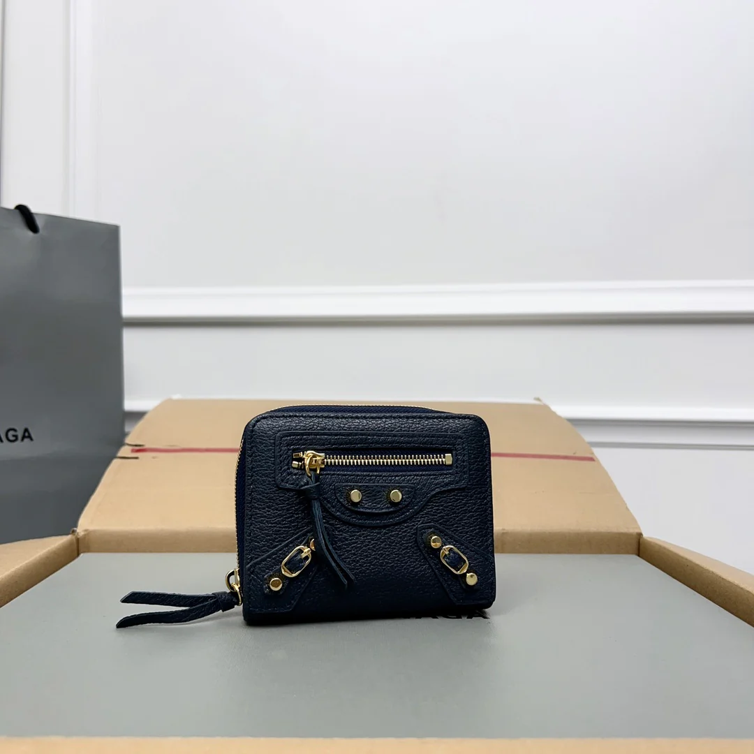 Balenciaga Compact Wallet with Textured Leather and Gold - Tone Hardware for Fashionable Organization - Replicaclubs