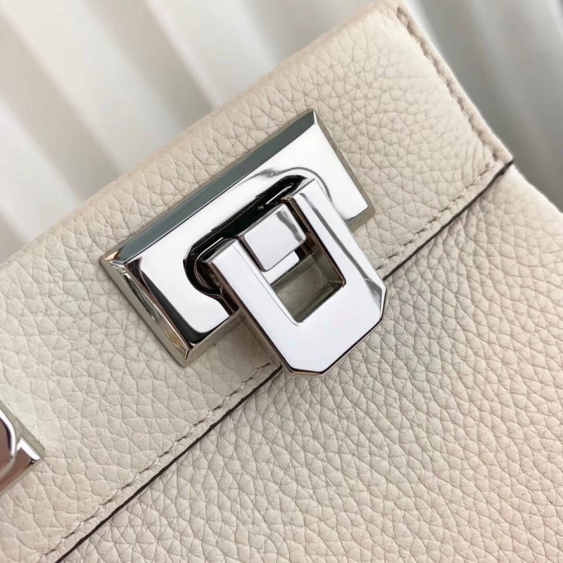 Replica Gucci Zumi Grainy Leather Medium Top Handle Bag 5647141:1High-quality replica
