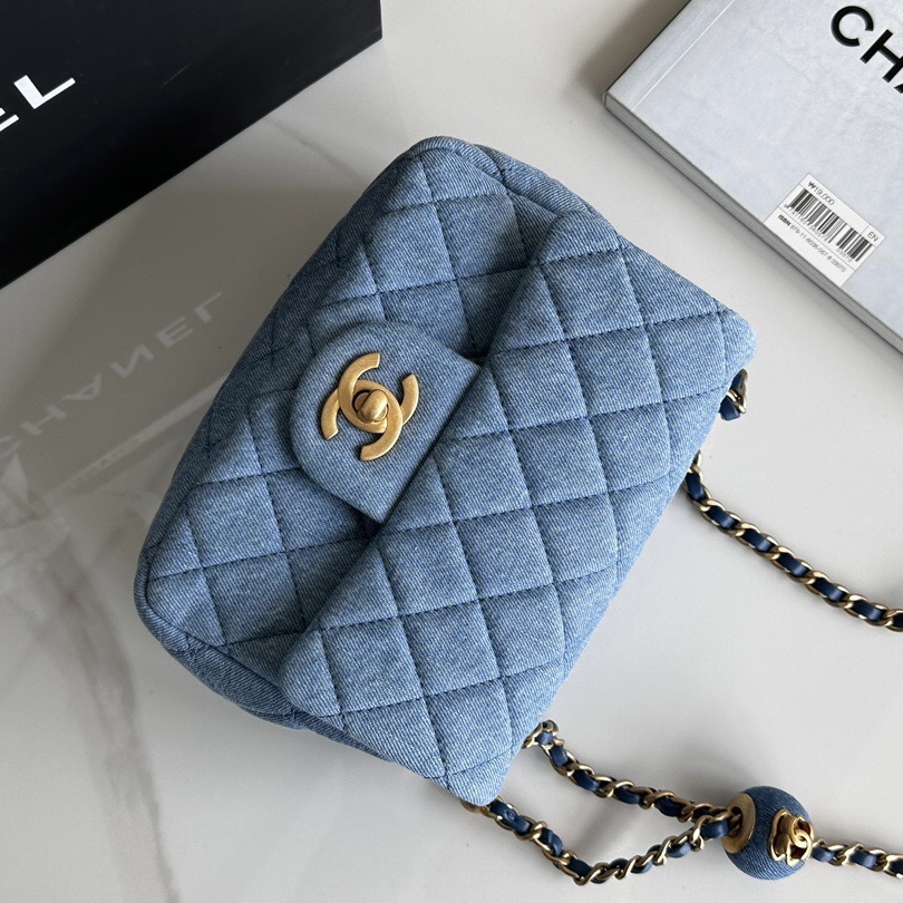 Chanel Classic Flag Bag Quilted Denim 20CM1:1High-quality replica