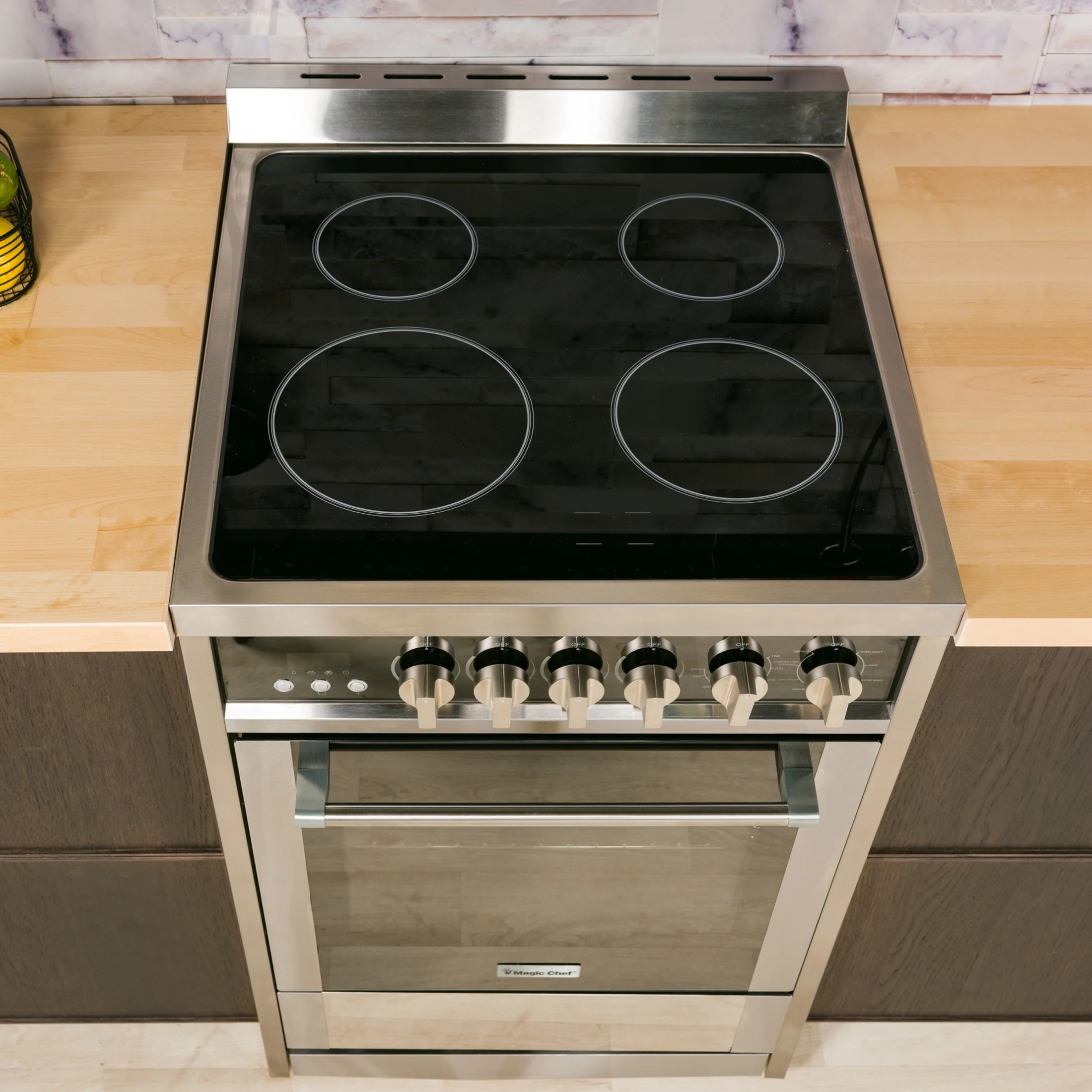 Magic Chef 2.2 cu. ft. Electric Range with Convection in Stainless Steel in Stainless Steel - Image 11