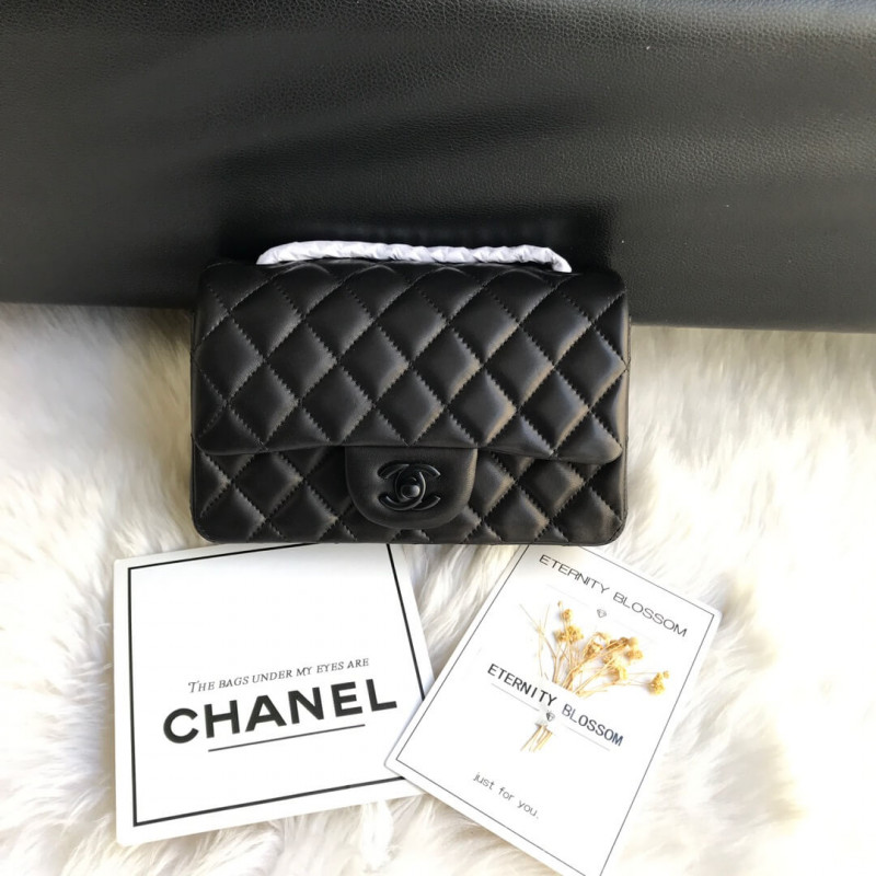 Replica Chanel Lambskin 20Cm Classic Flap Bag 1116 Black1:1High-quality replica