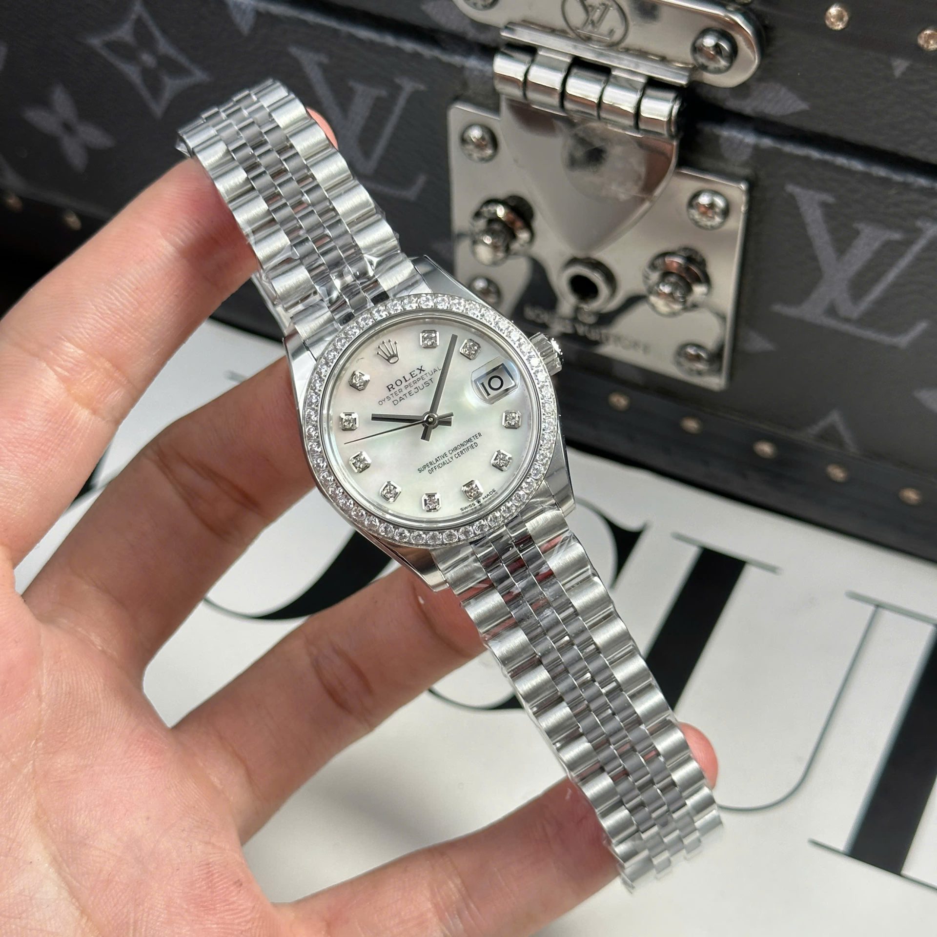 Rolex DateJust Fake Watch Women Dial MOP Bezel Diamonds CZ THB Factory 31mm - Elite Watch Atelier