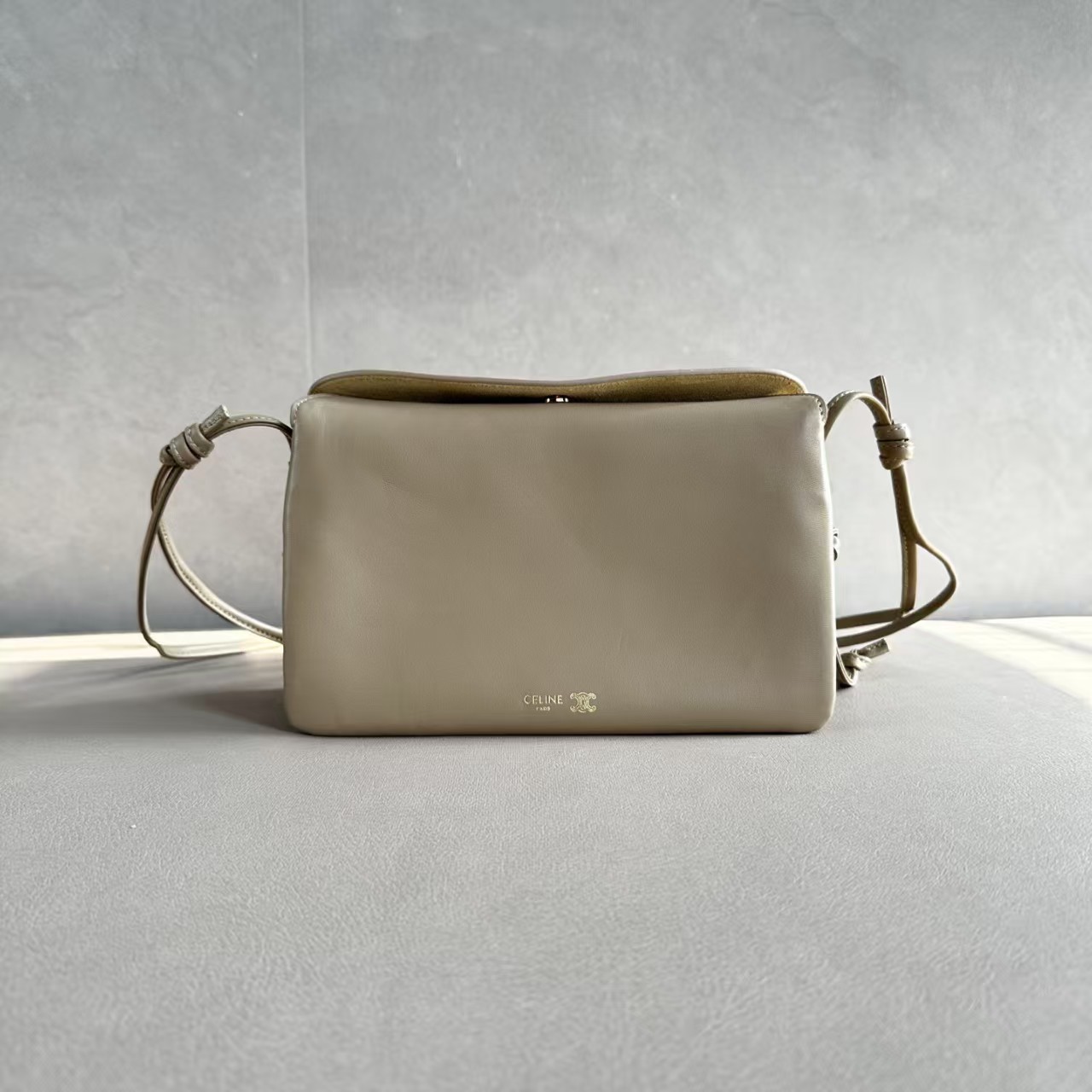 Celine TRIO FLAP Lambskin Bag1:1High-quality replica