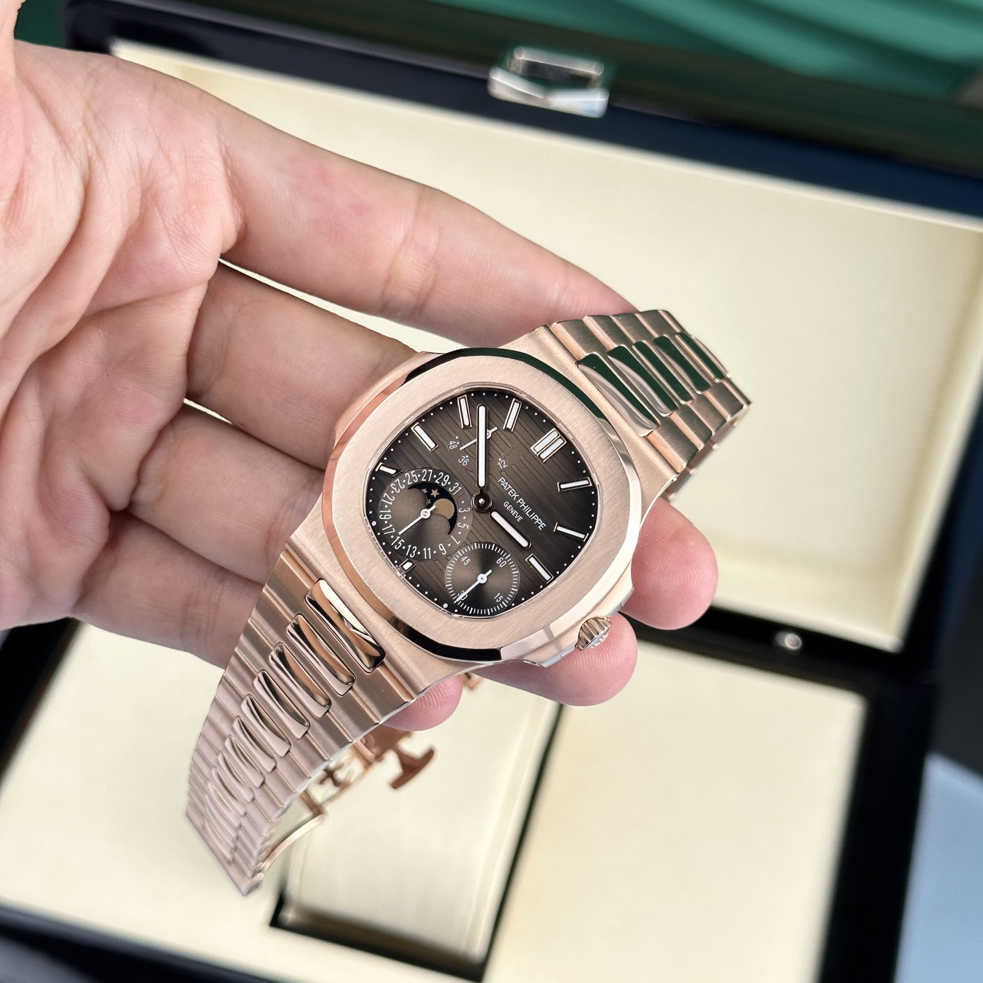 Patek Philippe Nautilus 5712R Custom Gold Wrapped Refined Movement 40mm - Elite Watch Atelier