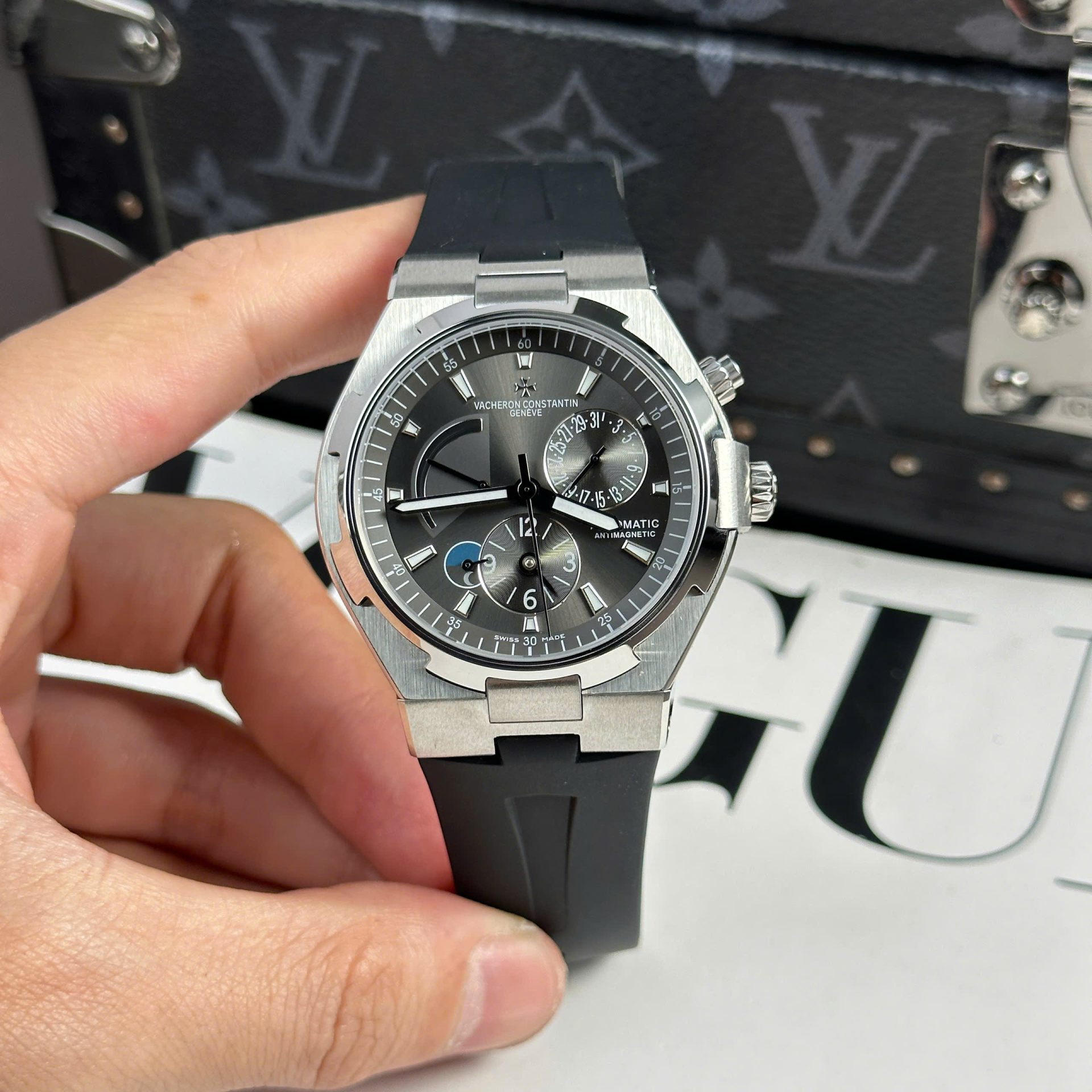 Vacheron Constantin Clone Watch Overseas Dual Time 47450 Gray 9F Factory 42mm - Top club