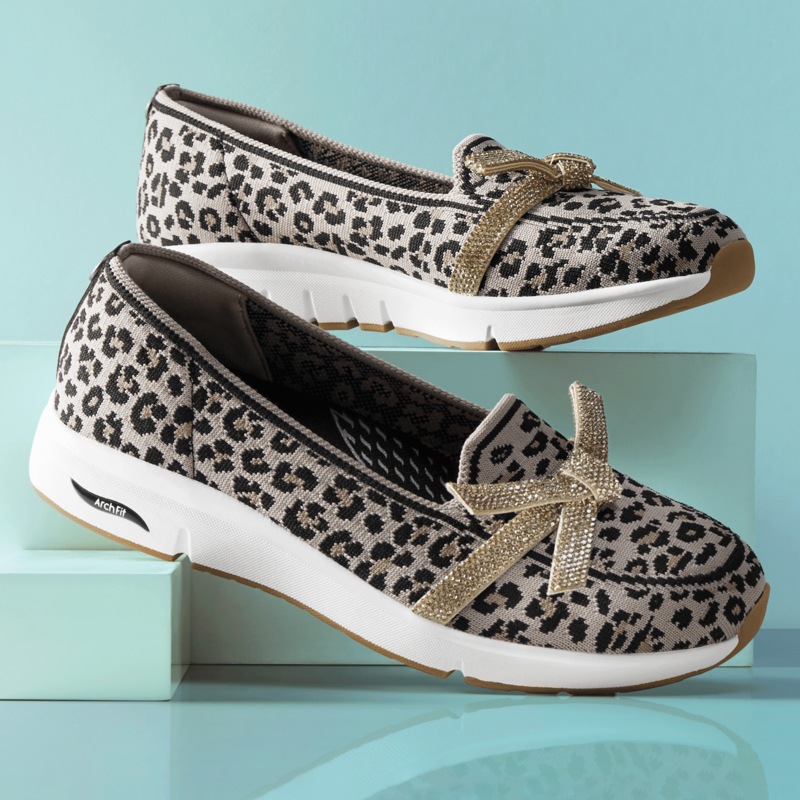 Skechers Women's Arch Fit Living Loafer - MIDNIGHT VELVET CATALOG