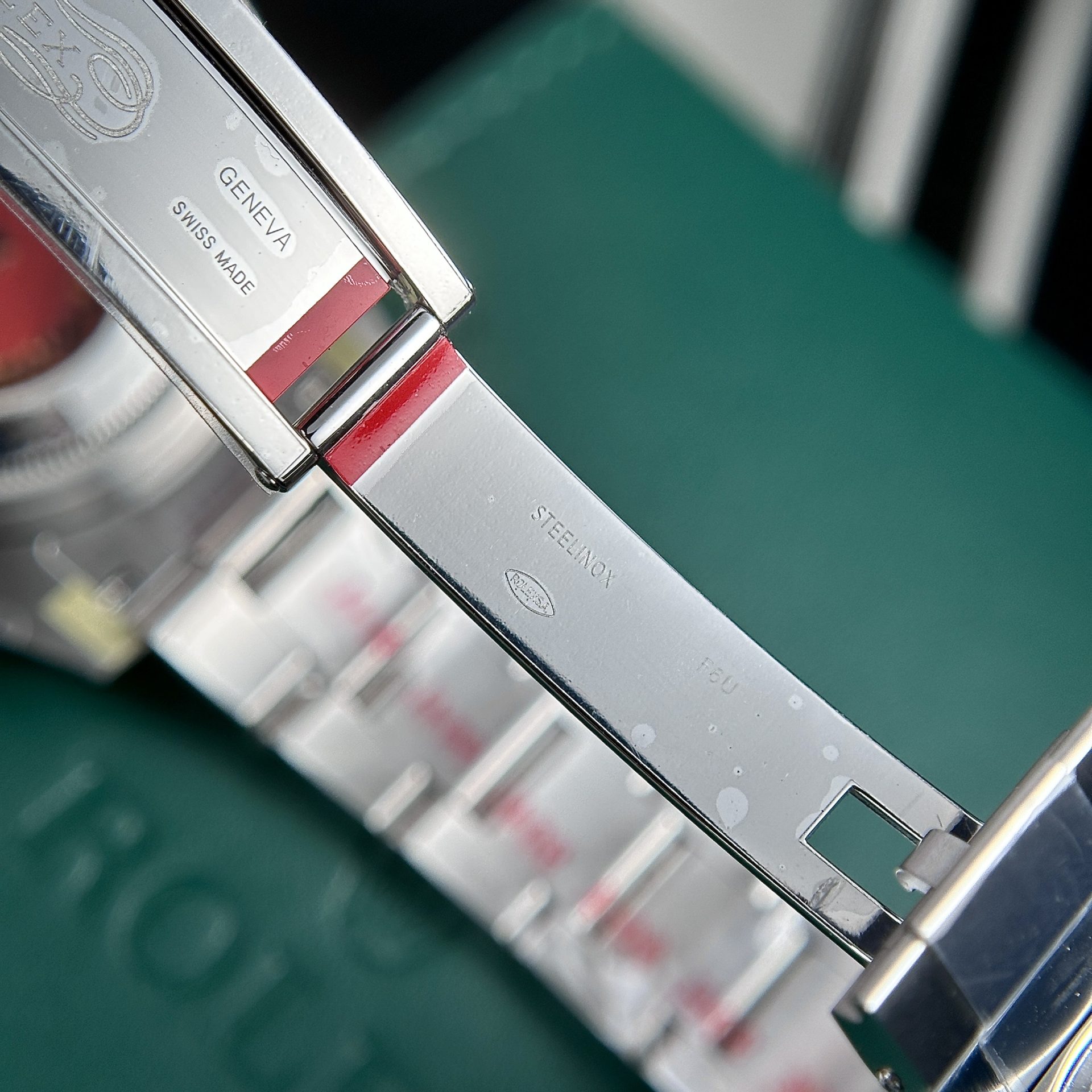 Rolex Best Replica Watch GMT-Master II Coke Black Dial Clean Factory 40mm - Top club