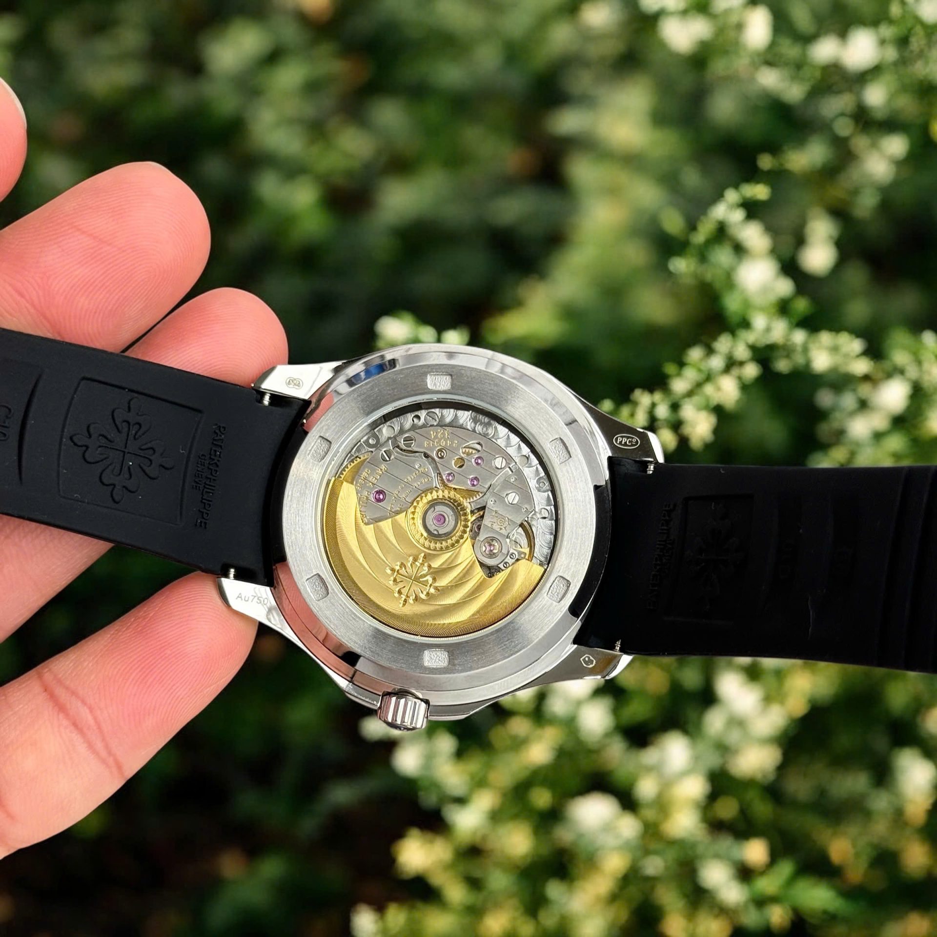 Patek Philippe Aquanaut 5261 Replica Watch Best Quality Black Rubber Strap 40mm - Top club