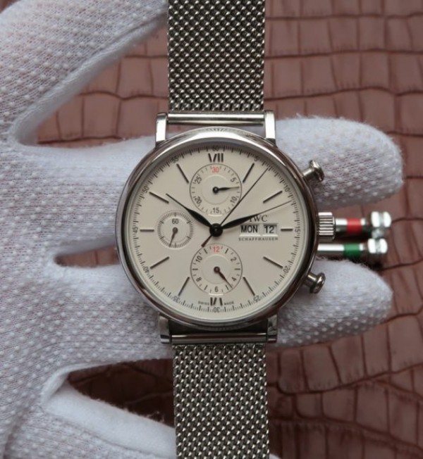 Replica IWC V6 Portofino IW391011 Chronograph White Dial - Top club