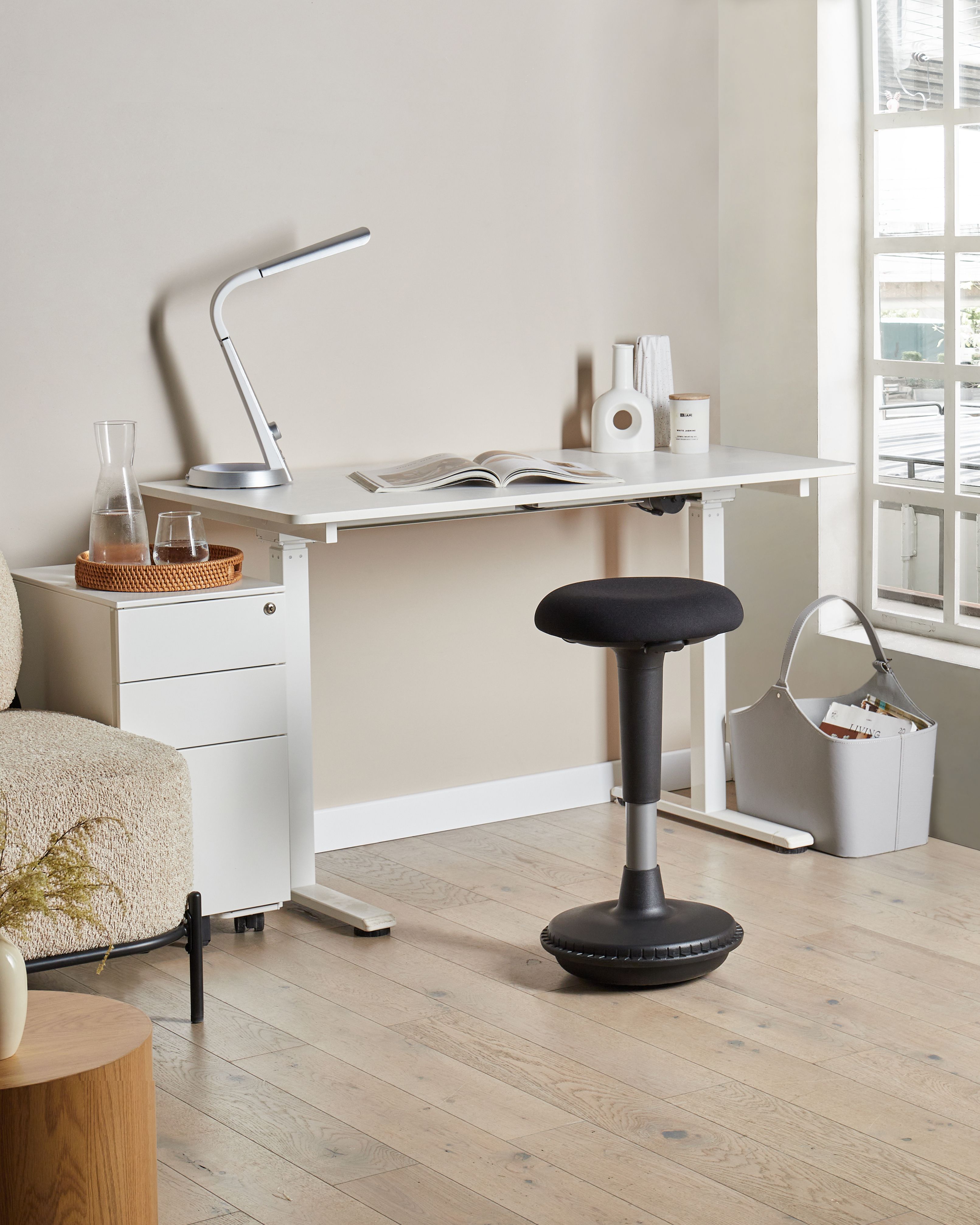 Wobble Stool ESTELL Fabric Black