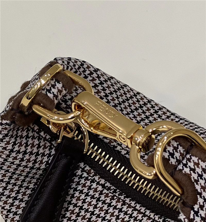 fendi crescent underarm bag - Replicaclubs