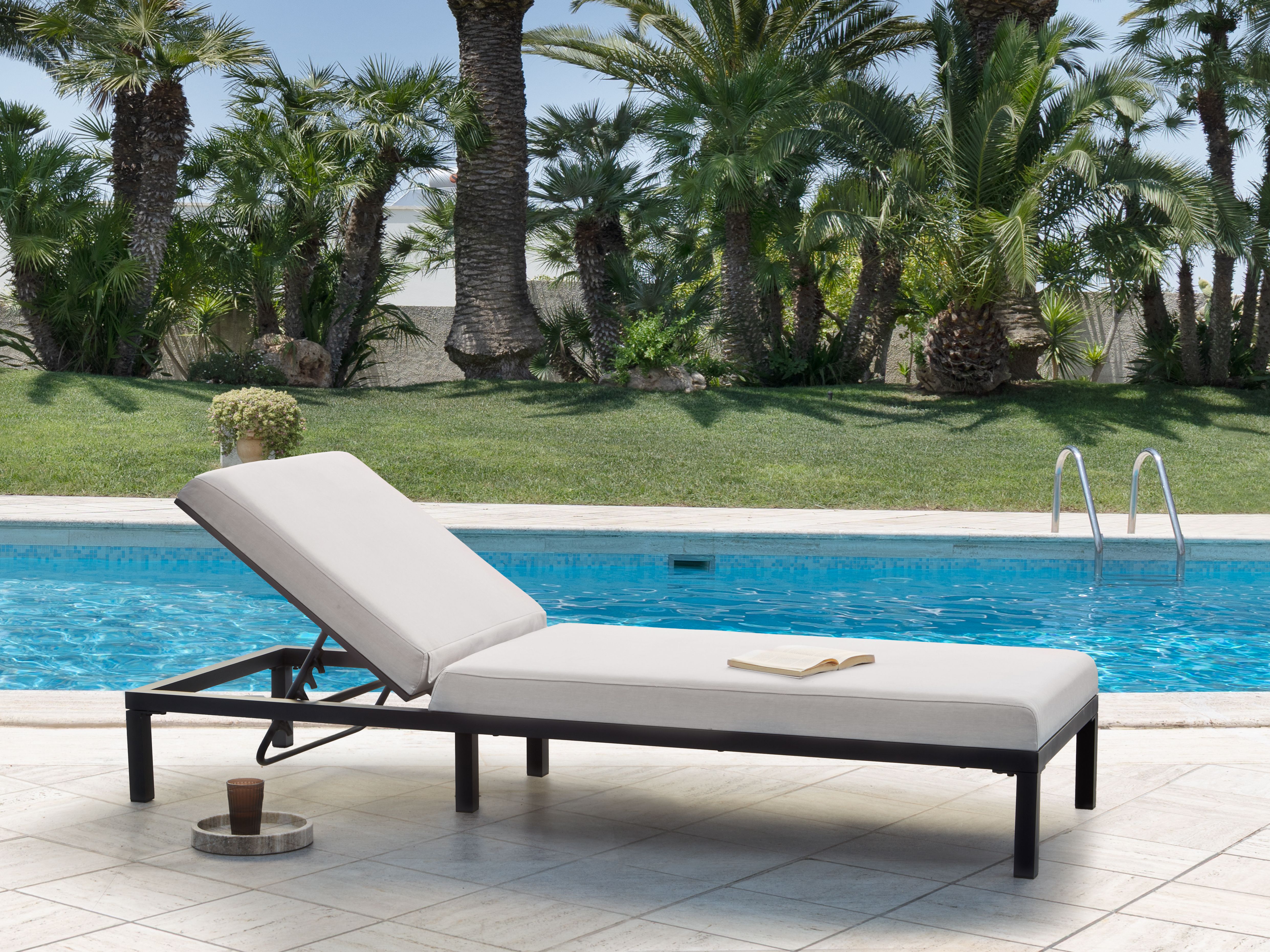 Sun Lounger with Cushion LARIANO Metal Light Beige