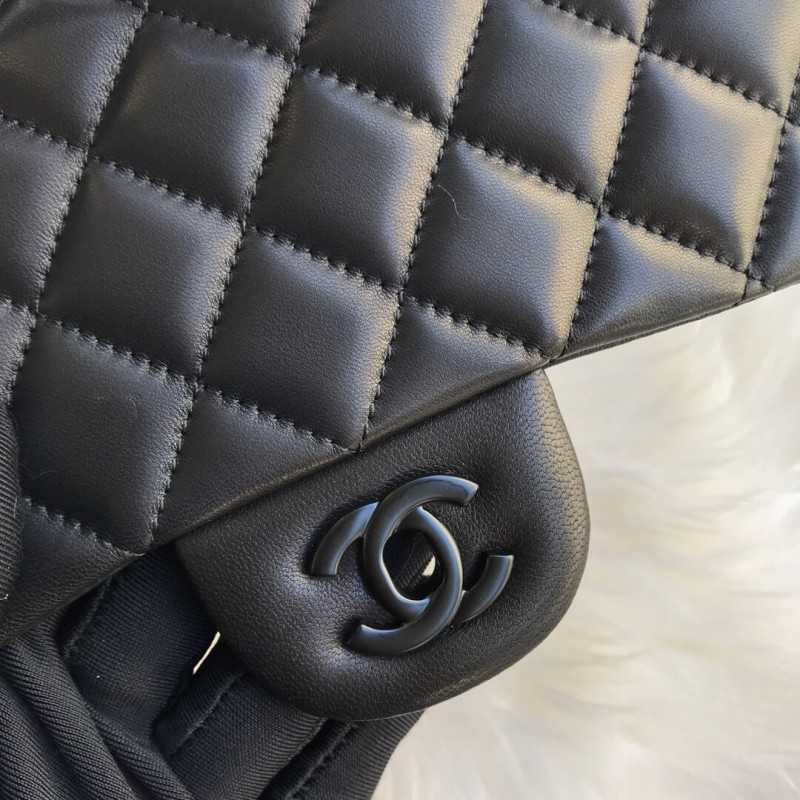 Replica Chanel Lambskin 20Cm Classic Flap Bag 1116 Black1:1High-quality replica