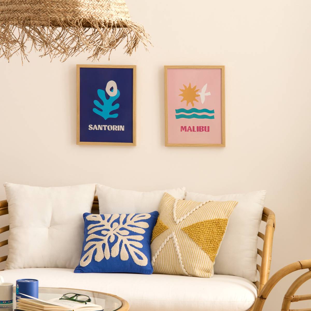 Framed Poster "Libe" Petal Pink, 40x30 cm