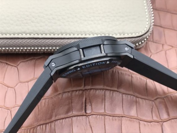Replica Hublot Big Bang Full Ceramic Maradona Limited Edition Black Gummy Strap A7750 - Top club