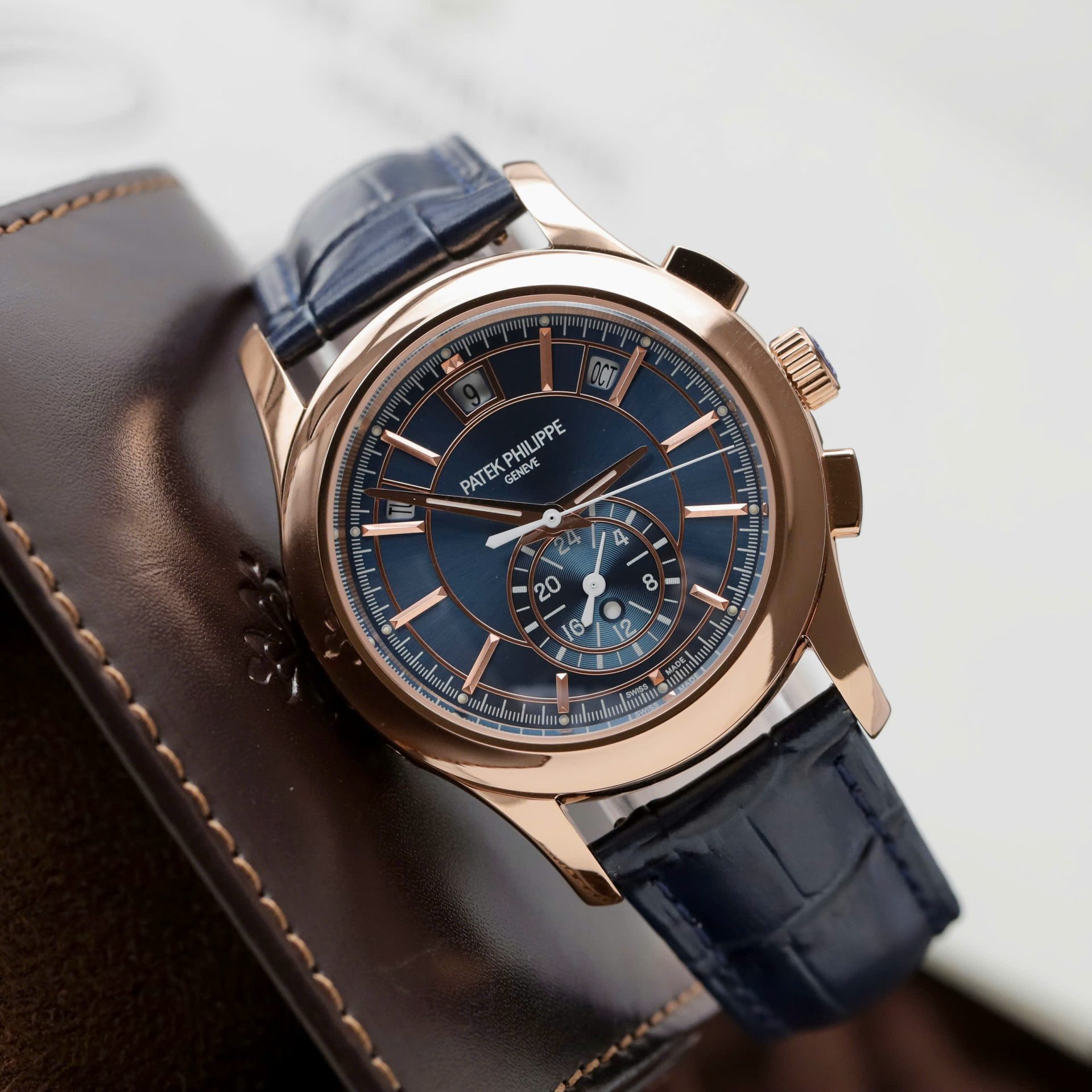 Patek Philippe Replica Watch Complications 5905R Chronograph Blue Dial Leather Strap 41mm - Elite Watch Atelier