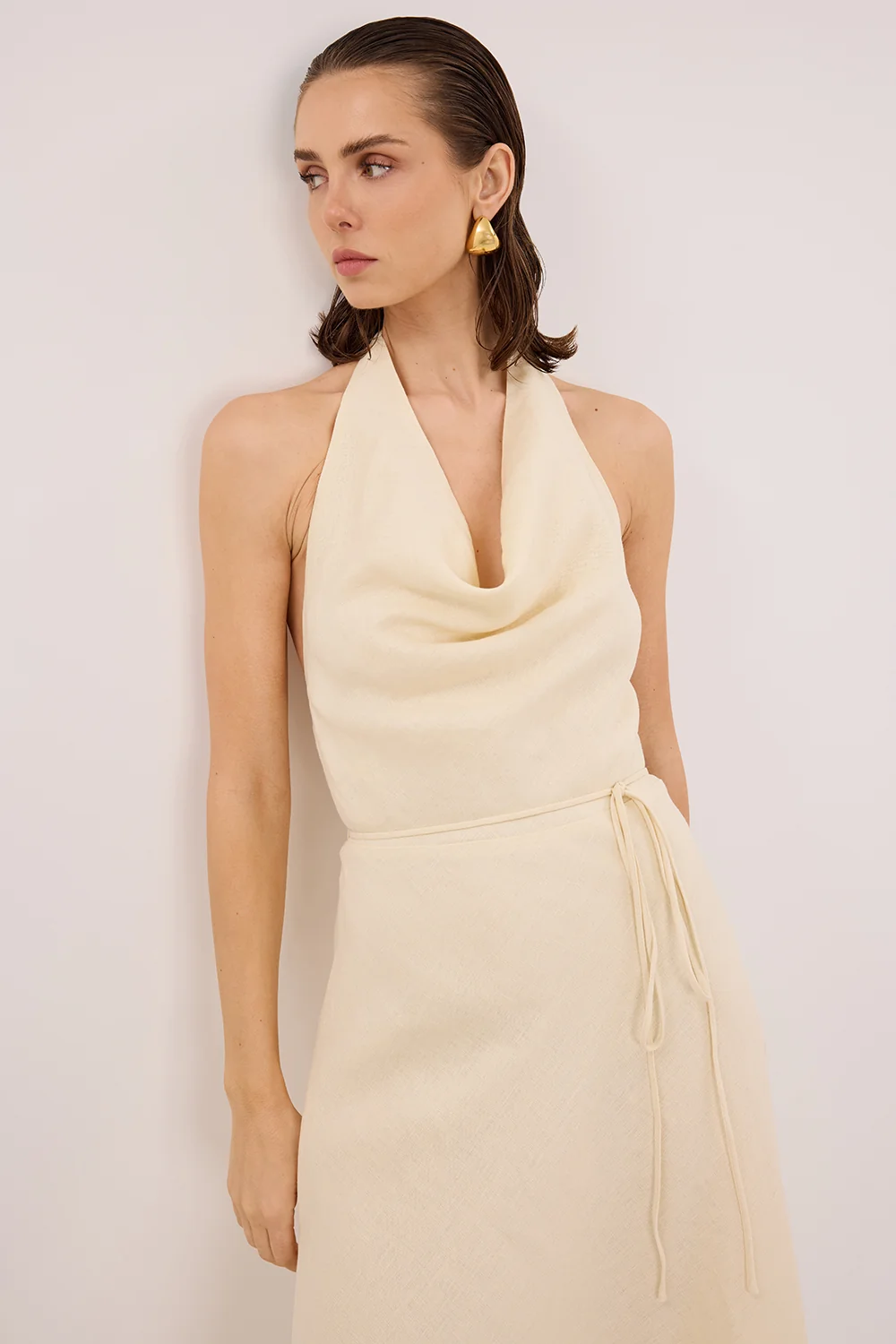 HAYLEE STRAW SLEEVELESS LINEN COWL MIDI DRESS