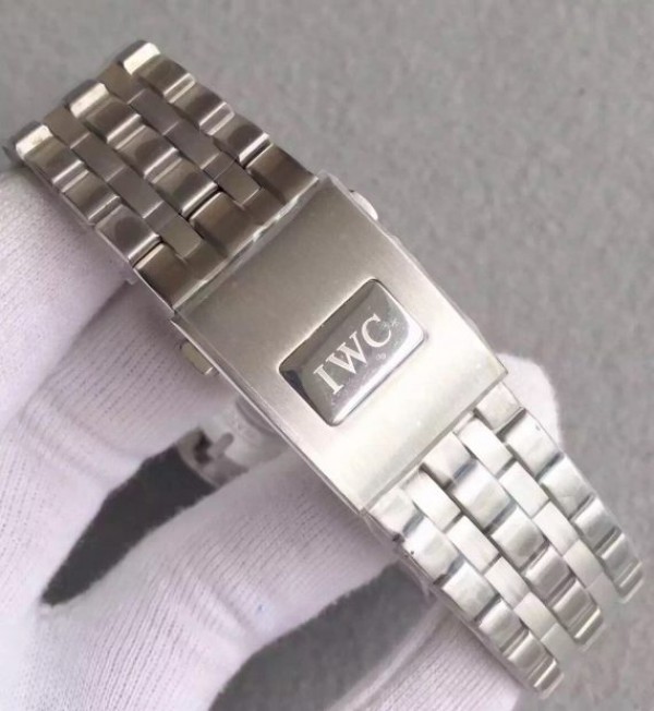 Replica IWC MKF Mark XVIII IW3270 White Dial SS Bracelet A2892 - Top club