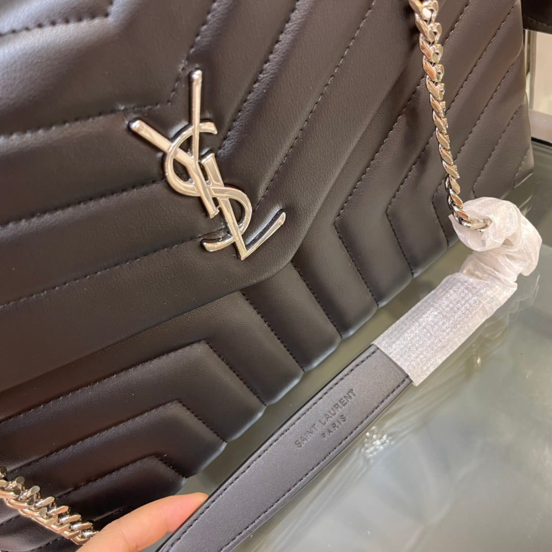 TO – Luxury Bags SLY 2661:1High-quality replica