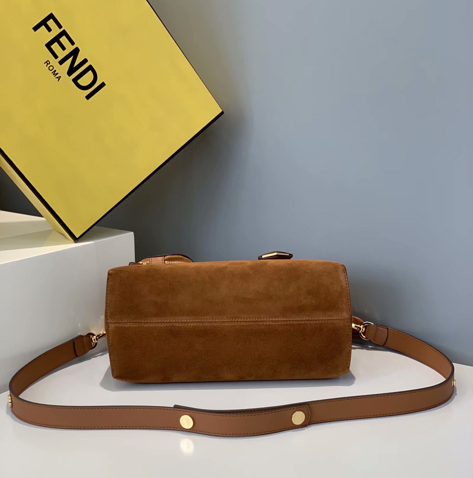 FENDI BY THE WAY - Replicaclubs