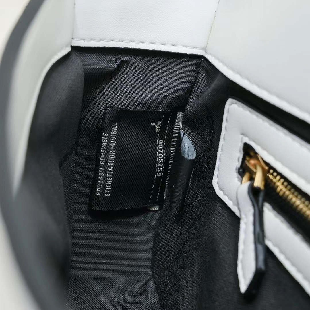 Fendi Ice white Selleria bag  Baguette - Replicaclubs