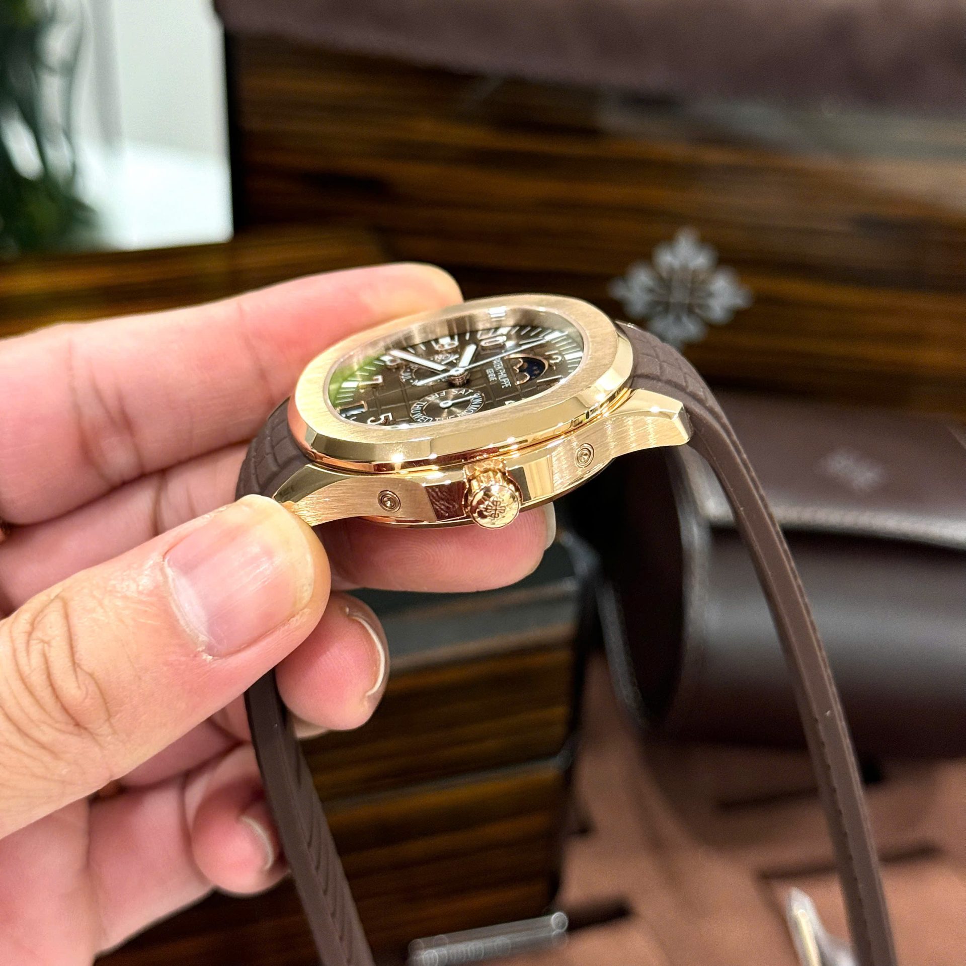Patek Philippe Aquanaut 5261R Best Replicas Chocolate Dial Automatic Swiss Movement 40mm - Top club