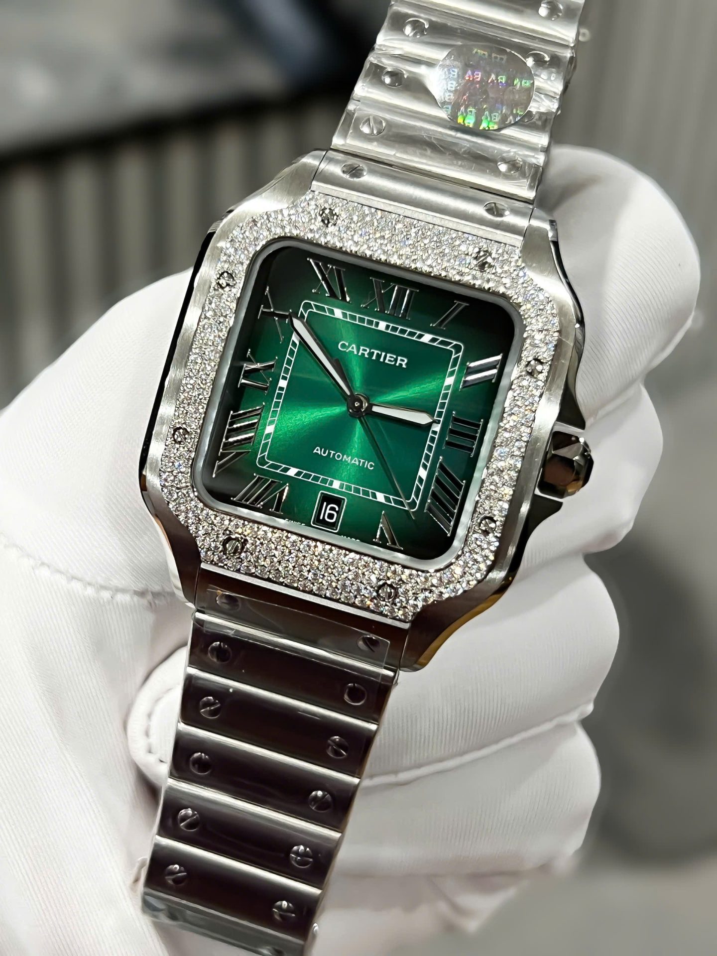 Cartier Santos Replica Watch Custom Moissanite Diamonds Dial Green BV Factory 39.8mm - Top club