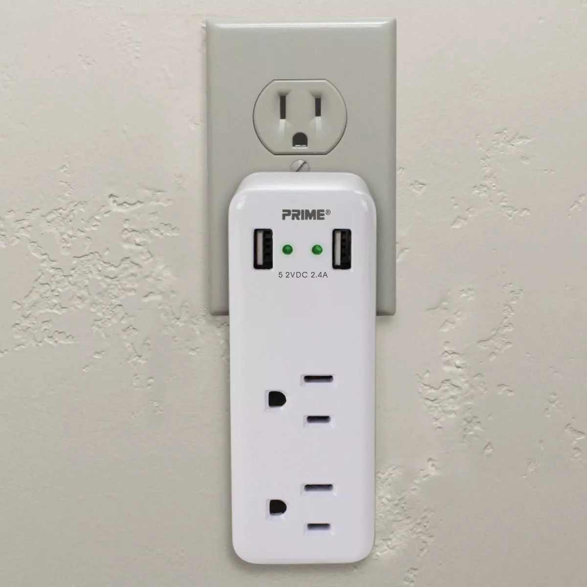 Prime Wire & Cable 2 Power & 2 USB White Space Saving USB Wall Charger