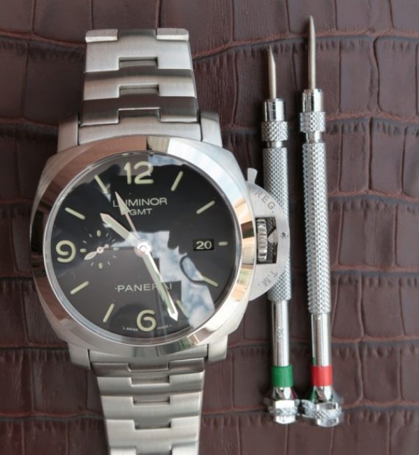 Replica Panerai ZF Luminor 1950 PAM329 SS Bracelet P9001 - Top club