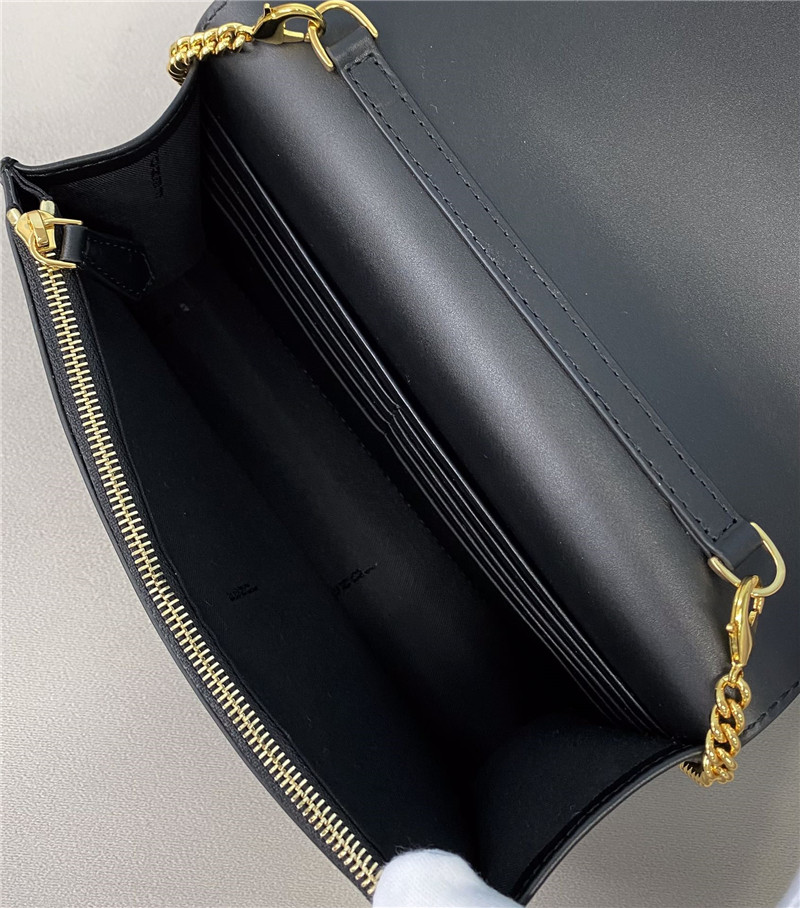 fendi chain wallet - Replicaclubs