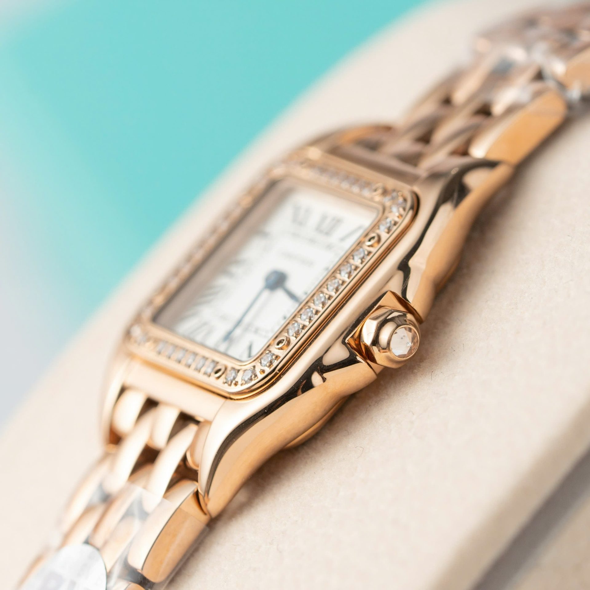 Cartier Panthere Replica Watch Rose Gold With Diamond Bezel 22mm - Top club