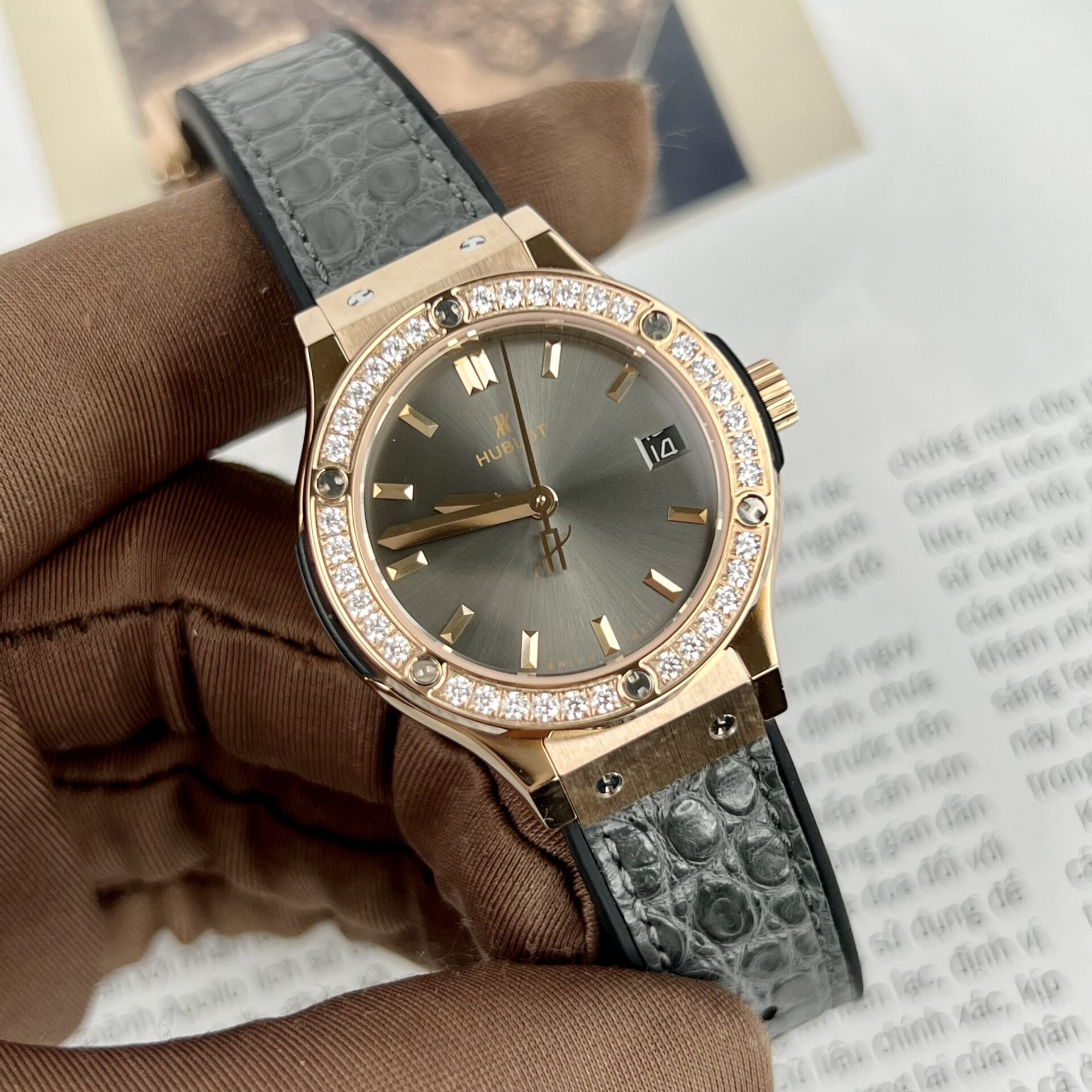Hublot Replica 11 Watch Classic Fusion King Gold Women s Grey Dial Diamond Bezel 33mm - Elite Watch Atelier