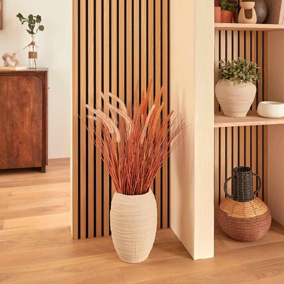 Vase "Prudi" White, H.31.5 cm