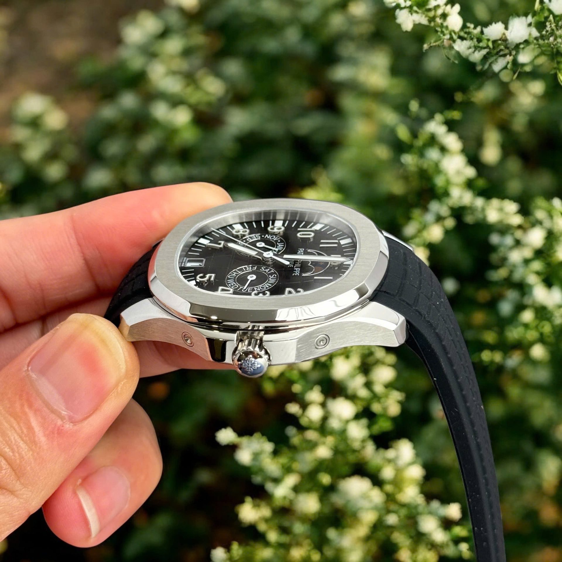 Patek Philippe Aquanaut 5261 Replica Watch Best Quality Black Rubber Strap 40mm - Top club