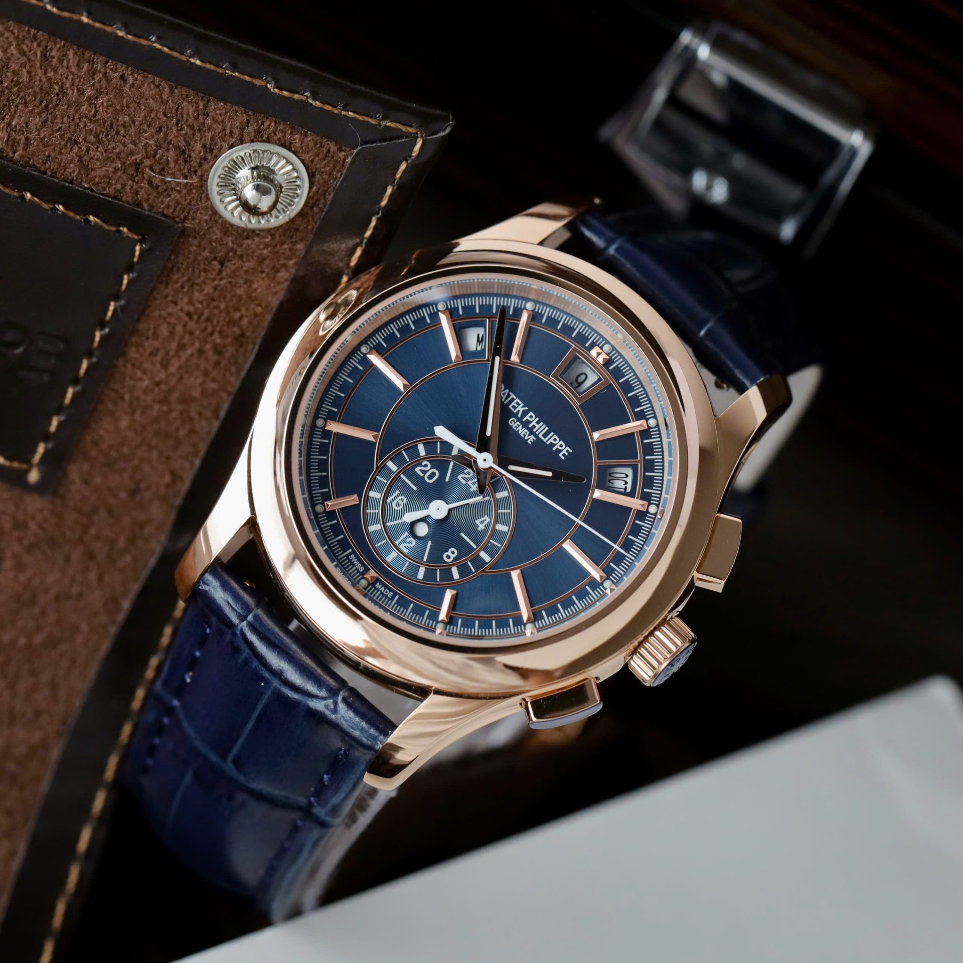 Patek Philippe Replica Watch Complications 5905R Chronograph Blue Dial Leather Strap 41mm - Elite Watch Atelier