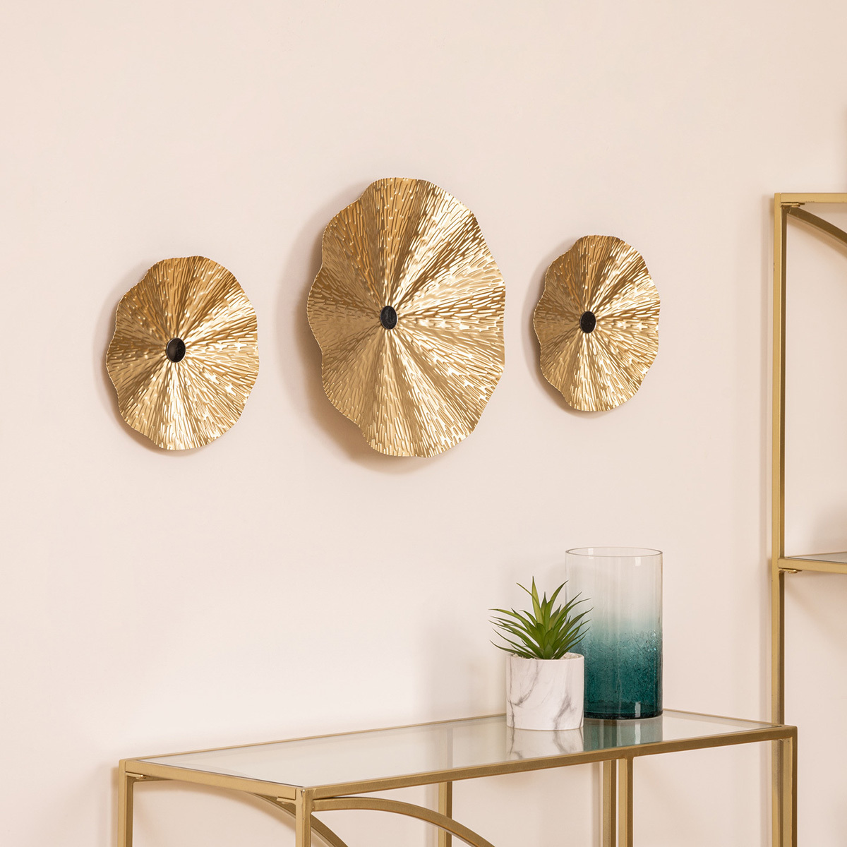 Set of 3 items of wall art "Leslie" Gold-tone metal, D.22/22.5/33.5 cm