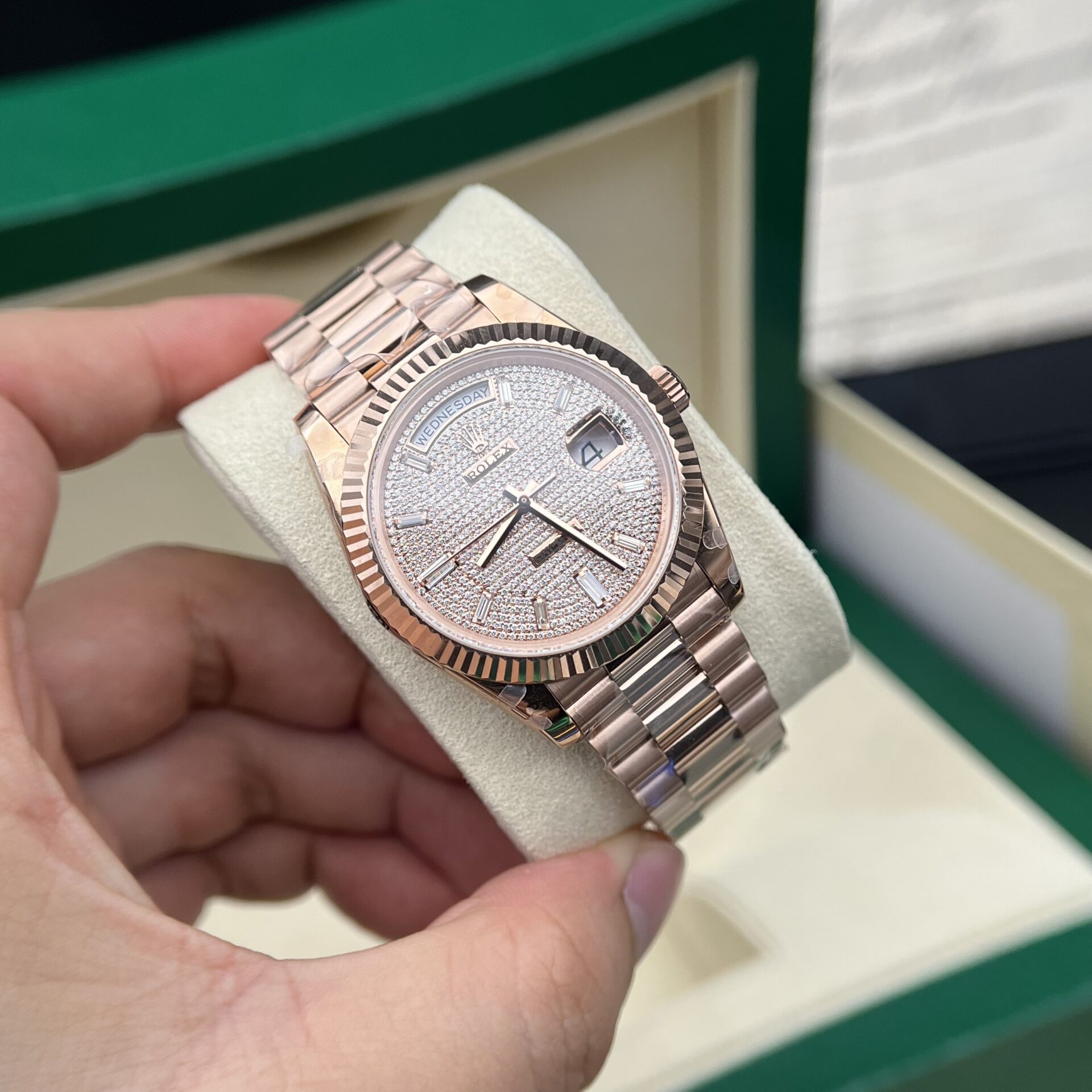 Rolex Day-Date Full Diamond Dial Replica Watch GM Factory 40mm - Elite Watch Atelier