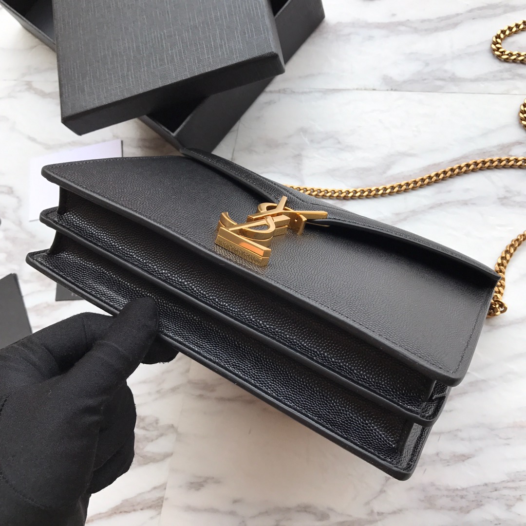 CASSANDRA MONOGRAM CLASP BAG IN OSTRICH1:1High-quality replica