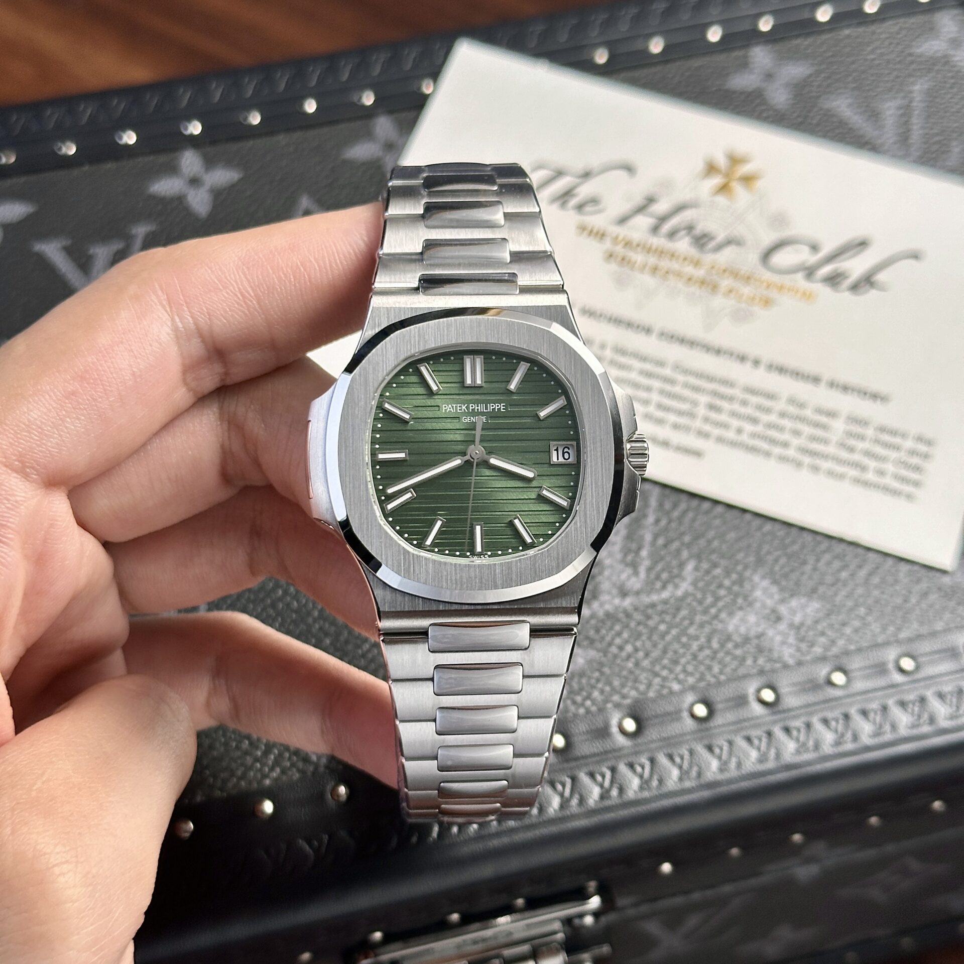 Patek Philippe Nautilus 5711 Green Dial Rep 1:1 Watch Factory 3K 40mm - Top club