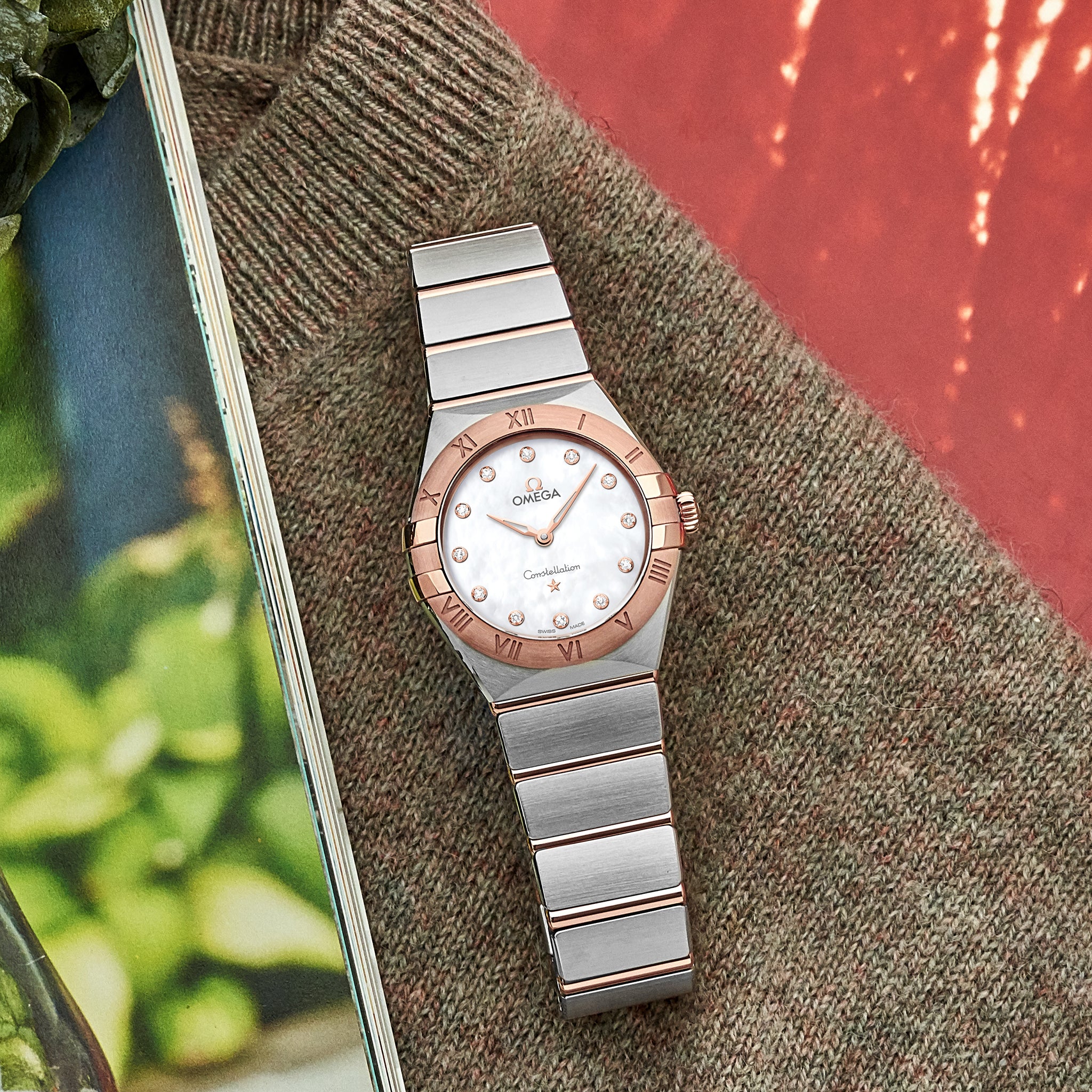 Constellation Quartz 28mm Sedna Gold Two-Tone With Mother-Of-Pearl Dial And Diamonds(1:1 replica) - Elite Watch Atelier