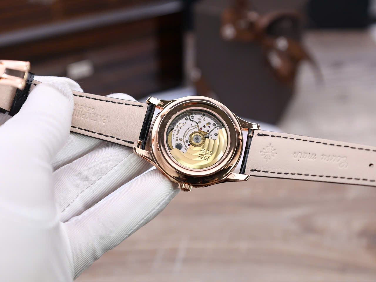 Patek Philippe Replica Watch Complications 5205R 18K Gold Wrapped Custom 40mm - Top club