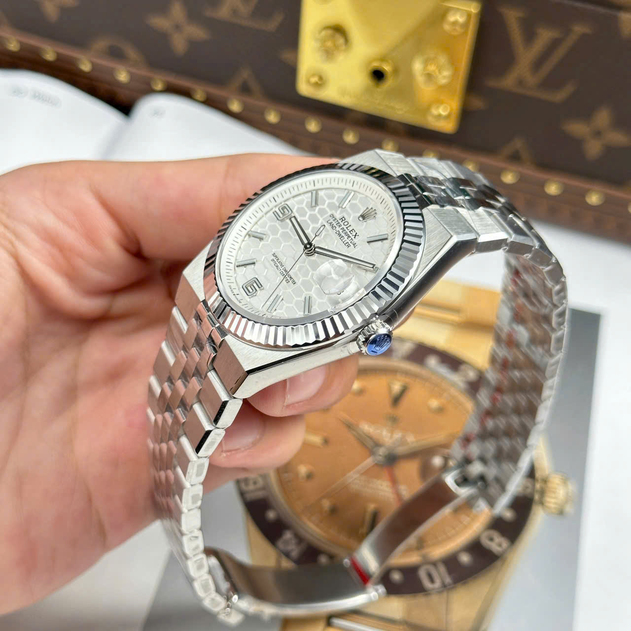 Rolex Land-Dweller 127336 White   Honeycomb Motif Dial Best Replica Watches 40mm - Elite Watch Atelier