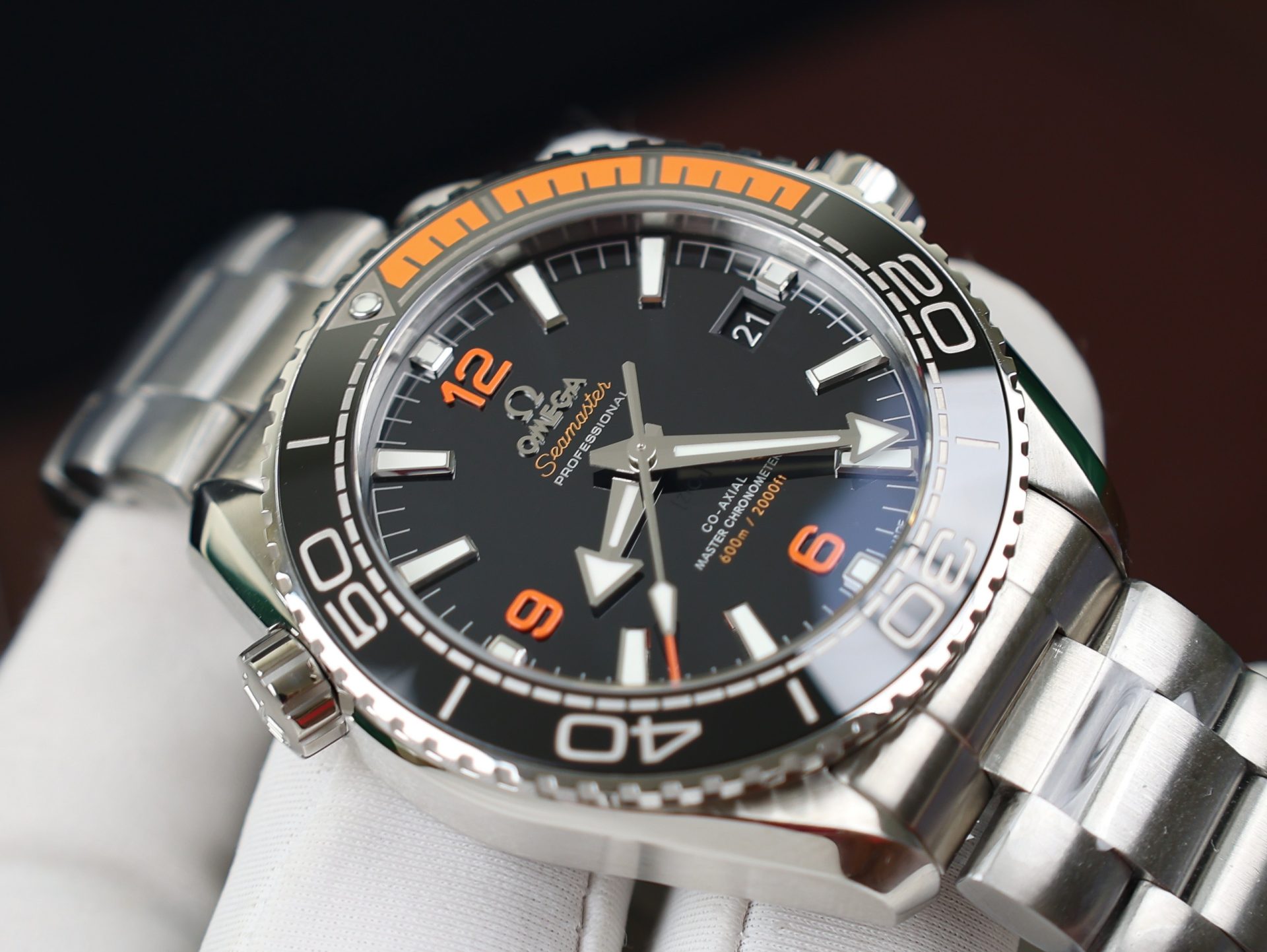 Omega Replica Watch Planet Ocean Metal Strap Dial Black VS Factory 43.5mm - Top club
