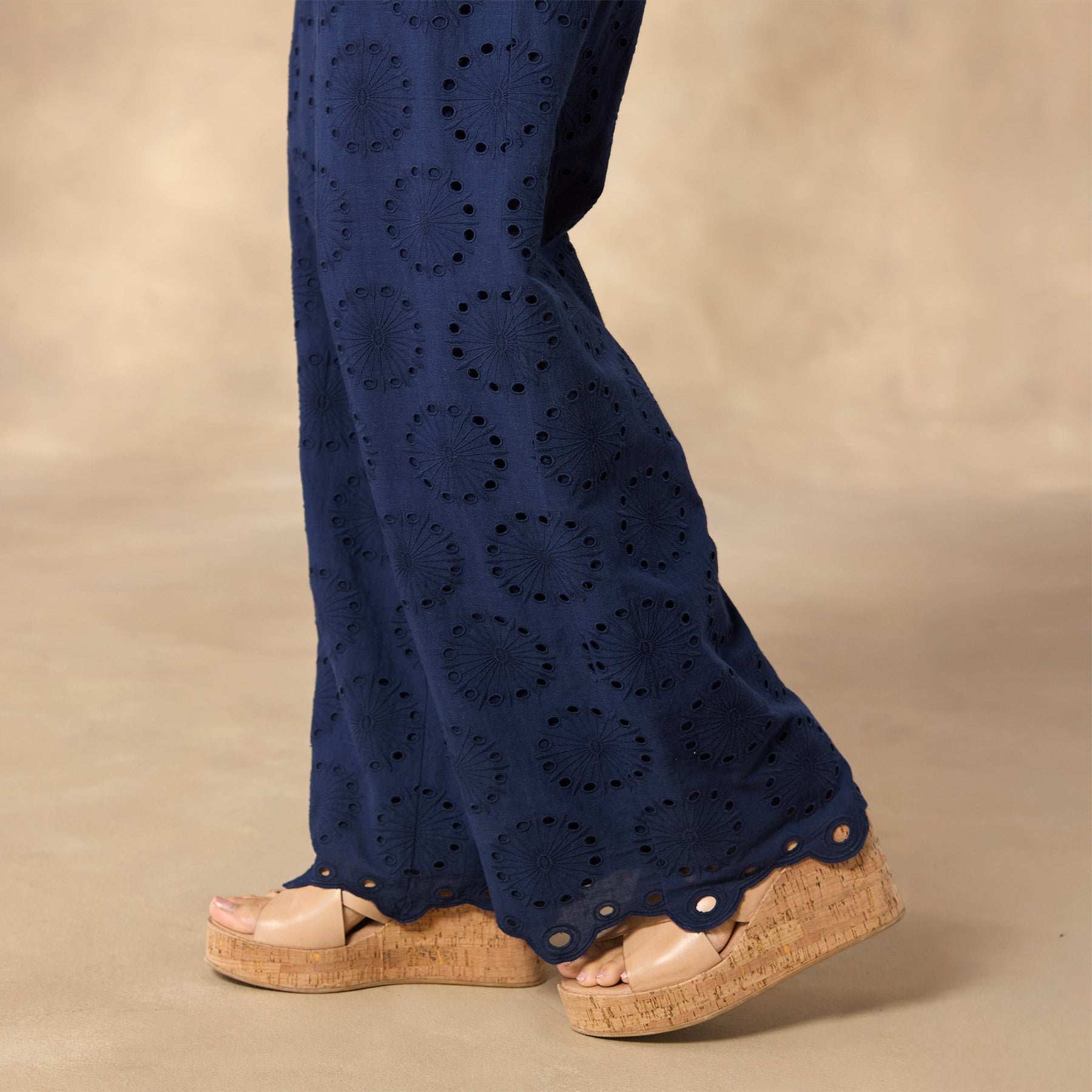 Beachy Beauty Pant - Sundance Clothing