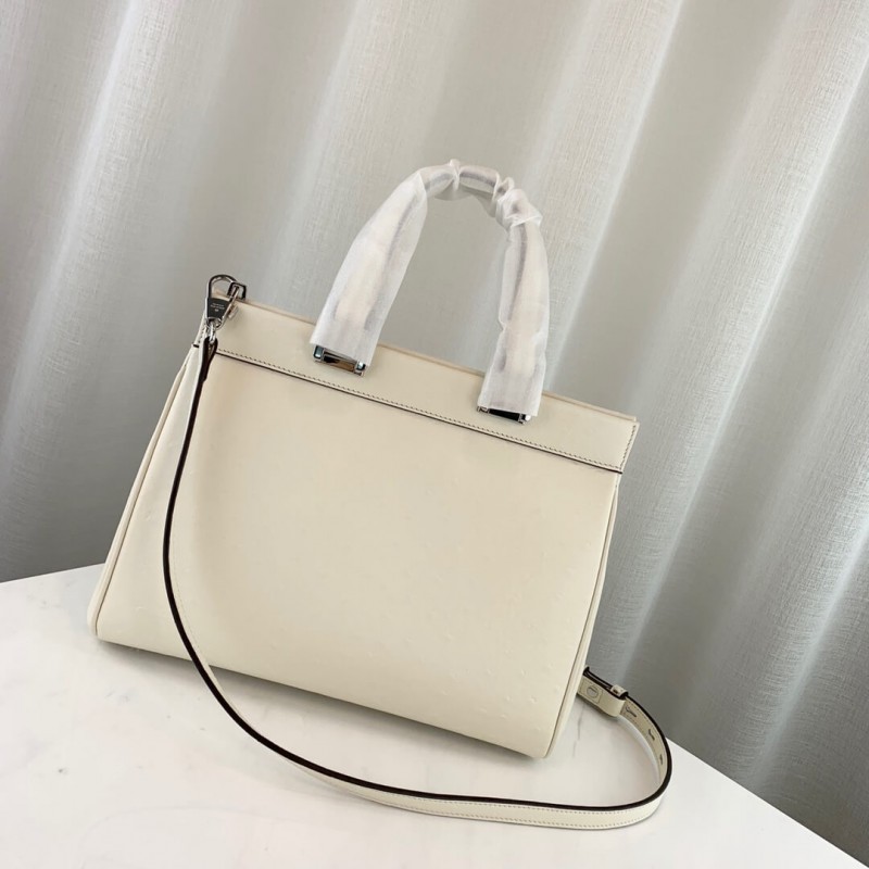 Replica Gucci Zumi Ostrich Leather Medium Top Handle Bag 569712 White1:1High-quality replica