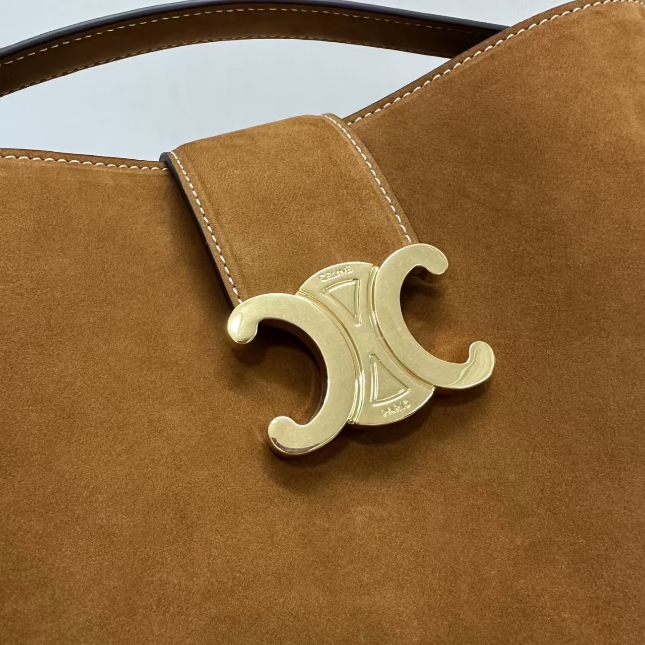 Celine Medium Louise Bag1:1High-quality replica