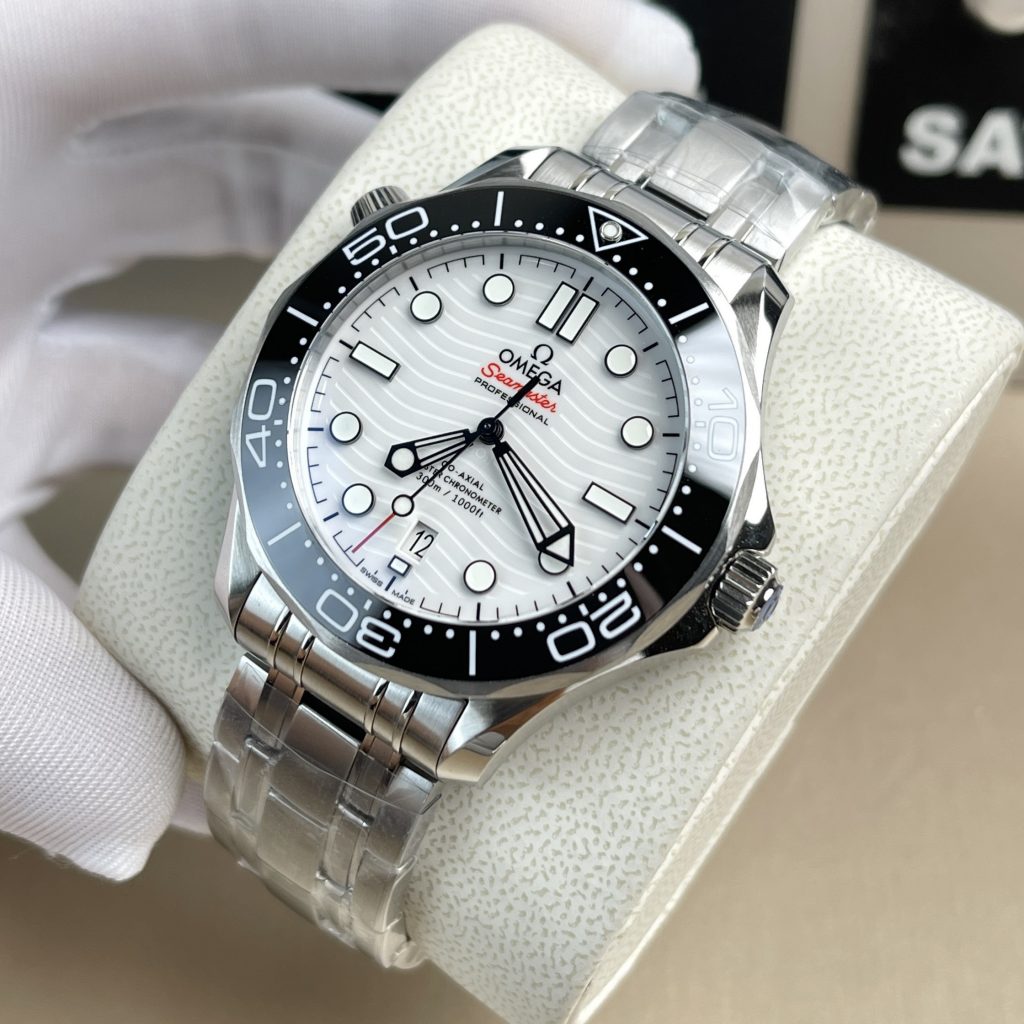 Omega Replica 11 Watch Seamaster White Dial Metal Strap Factory VS 42mm - Top club