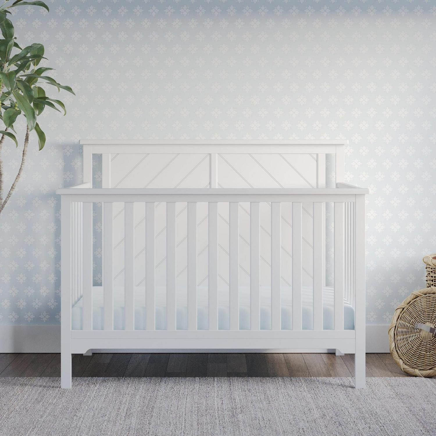 Child Craft Hampton 4-in-1 Convertible Crib. Flat Top Panel Design. 3 Mattress Heights. Matte White